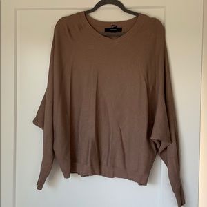 Mauve brownish sweater